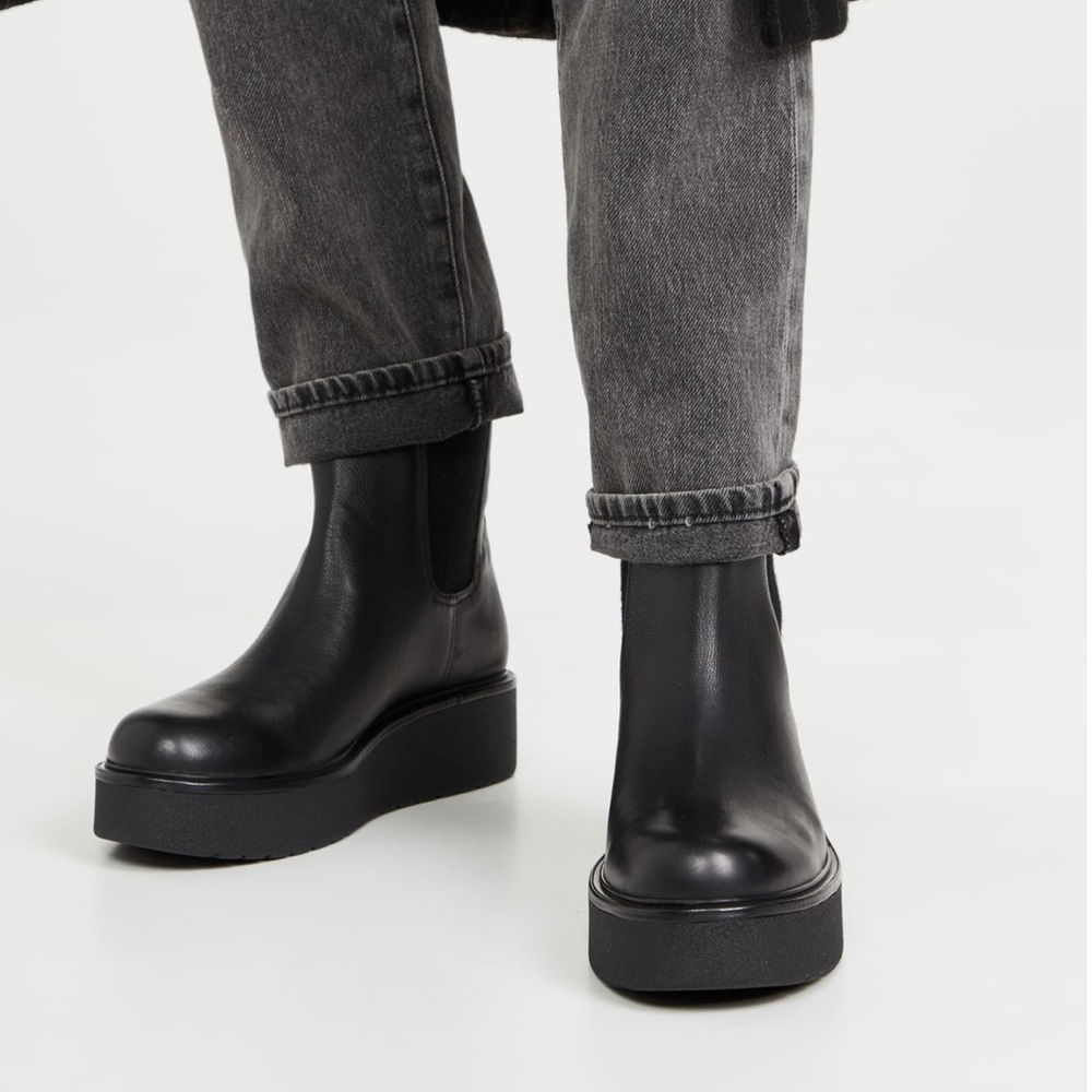 Vince Brinton Water Resistant Lug Sole Bootie Size 9 - Picture 2 of 9